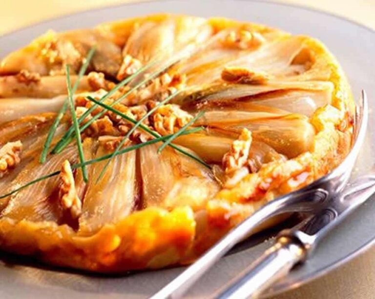 Lire la suite à propos de l’article Tatin d’endives et ragoût de champignons