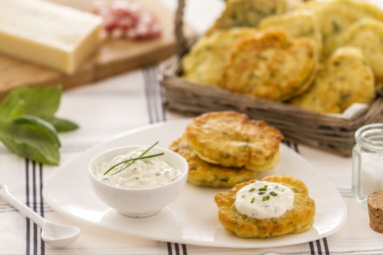 Lire la suite à propos de l’article Galettes de pomme de terre au fromage blanc