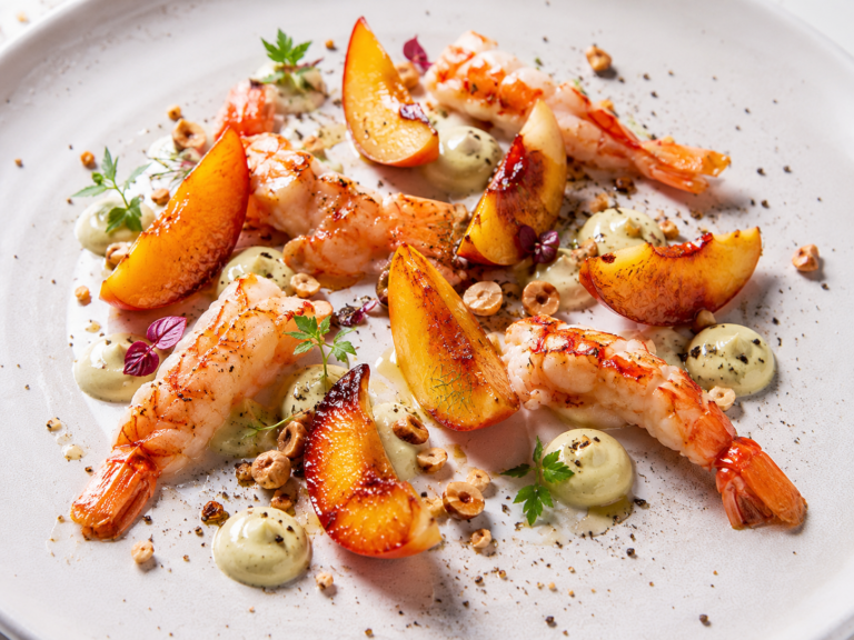 Lire la suite à propos de l’article Langoustines aux brugnons à l&rsquo;infusion Kamélya « chemin de Compostelle ».